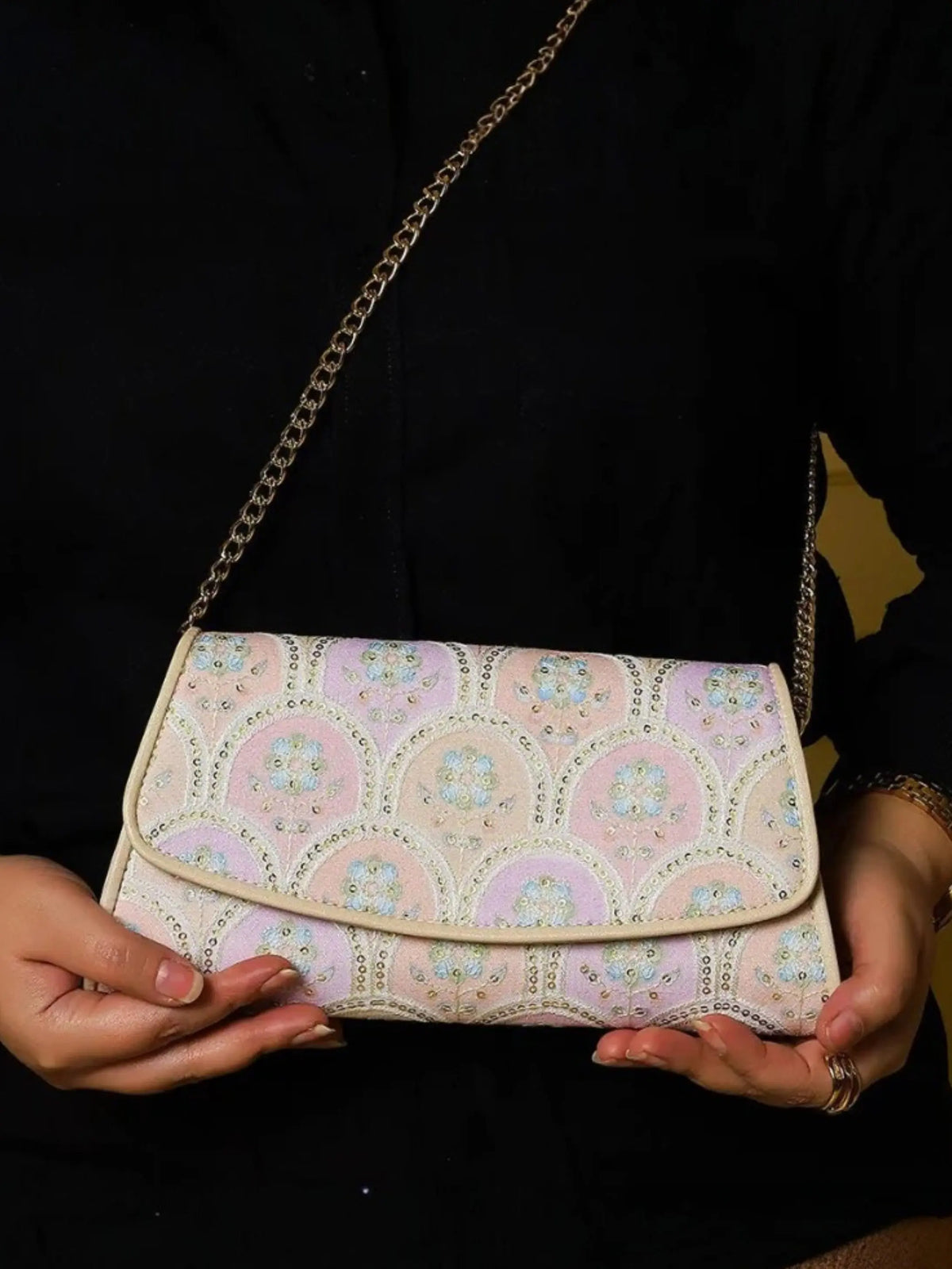 Elisa Wallet Sling - Pearl Blush