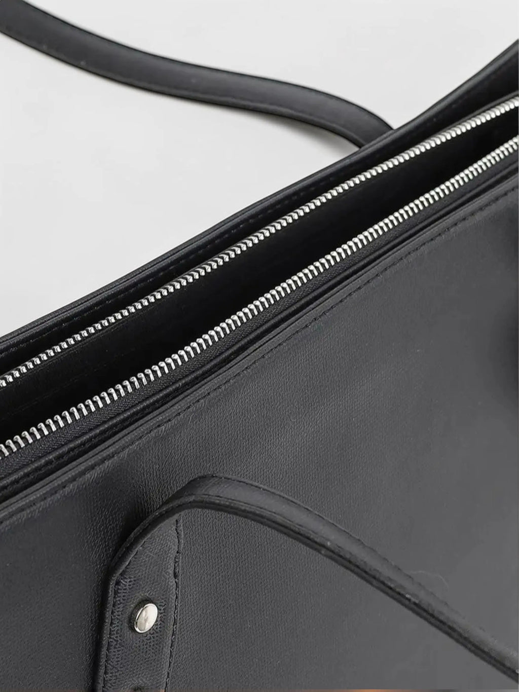 Elevate Tote-Black