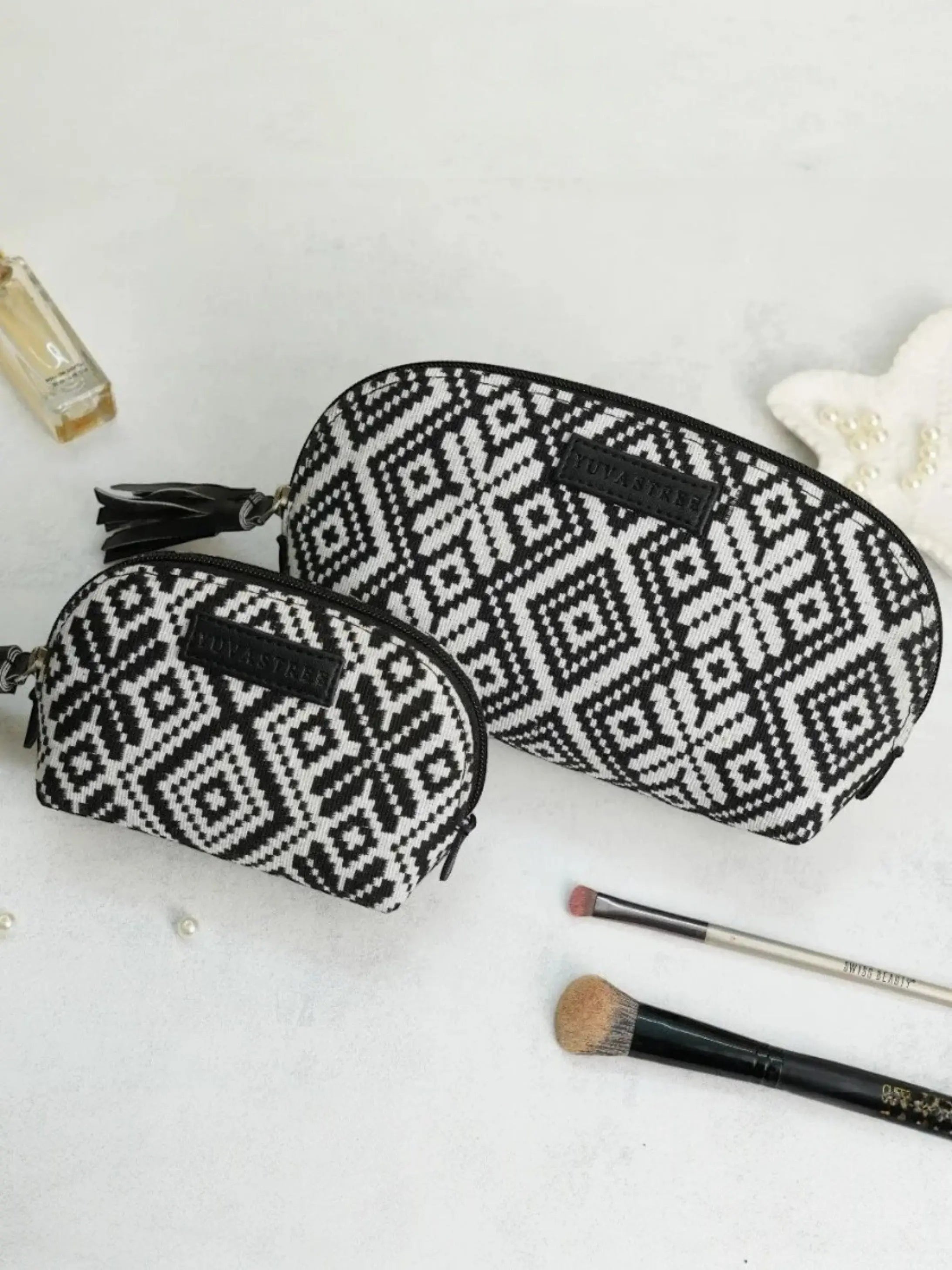 Pouch  - Brocade