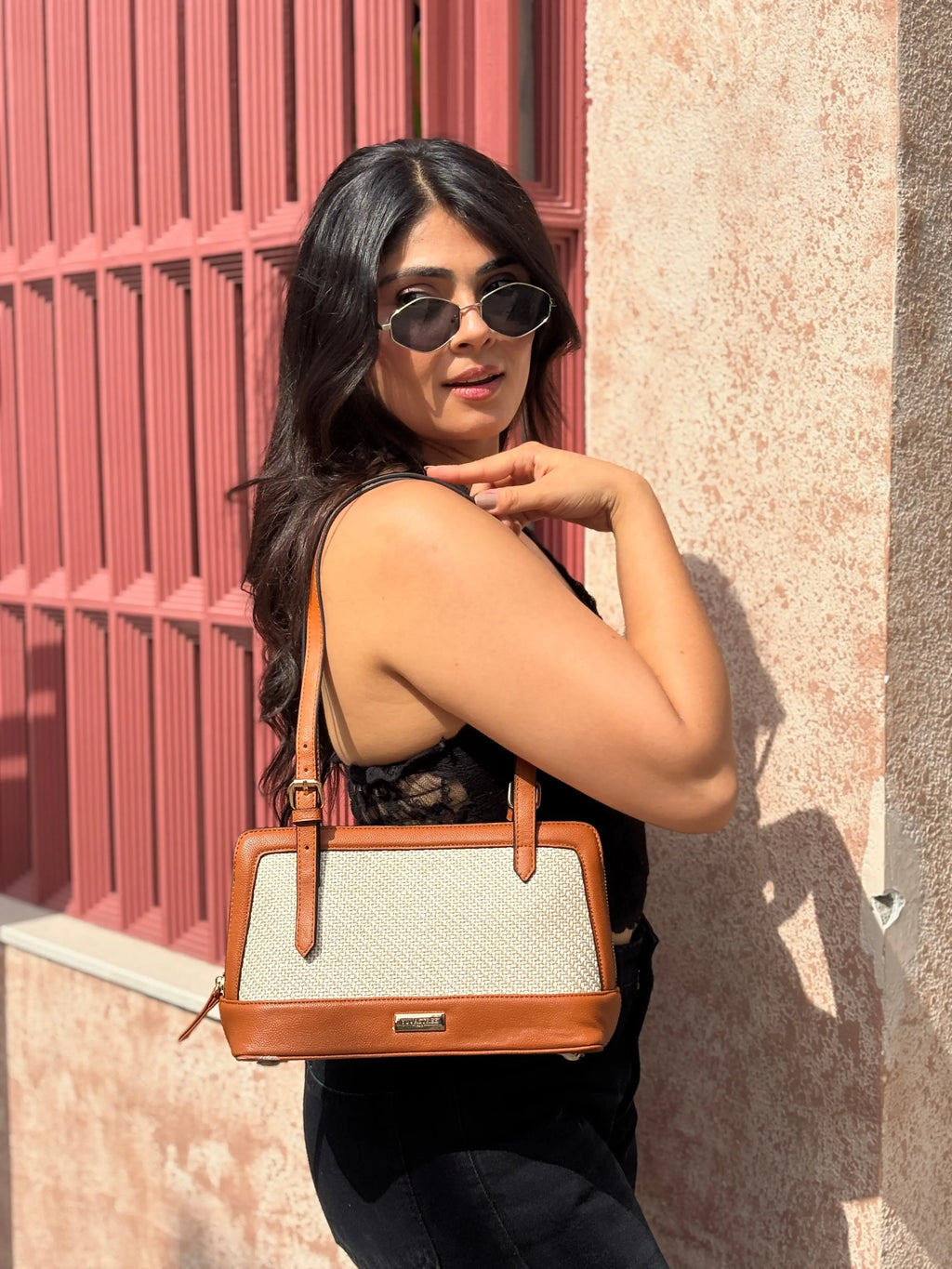 Liora Jute Shoulder Bag - Tan